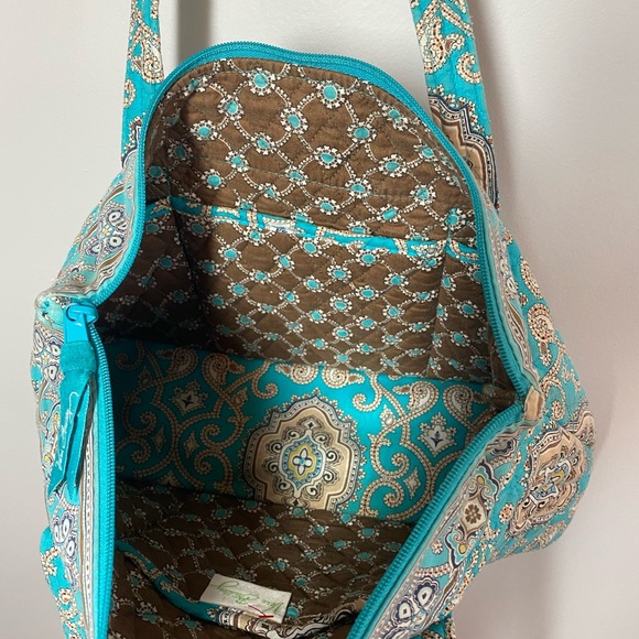 Vera Bradley purse ✨ - Picture 5 of 5